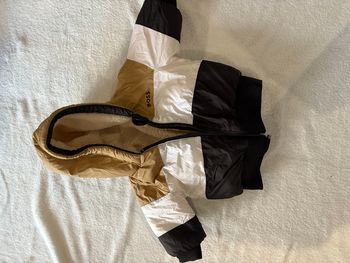 Doudoune boss bébé