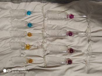 Lot de 9 flûtes à champagne vintage Bulles Colorées