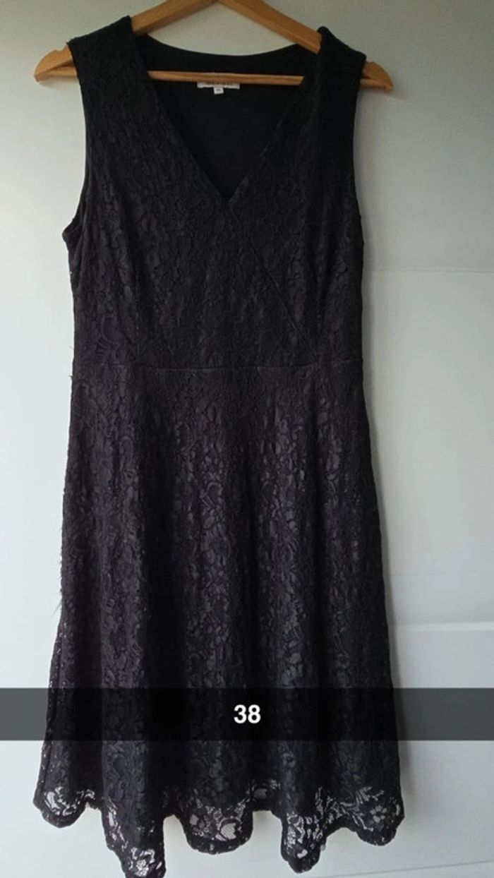 Robe à dentelle noir