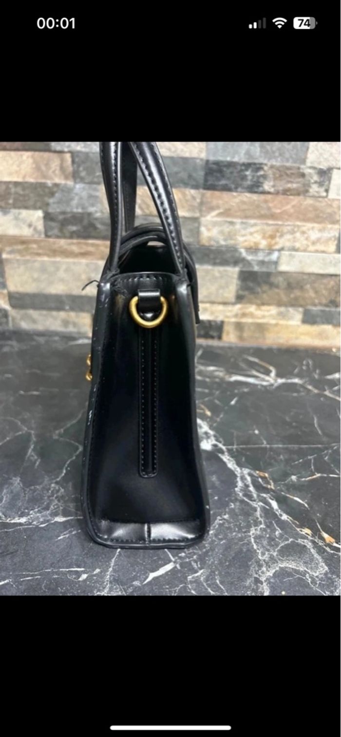 Sac Zara très bonne état - photo numéro 4