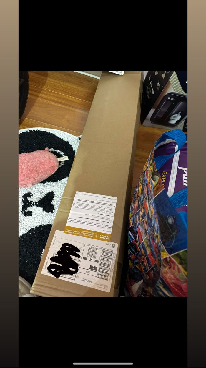 Vend table à langer à fixer au mur