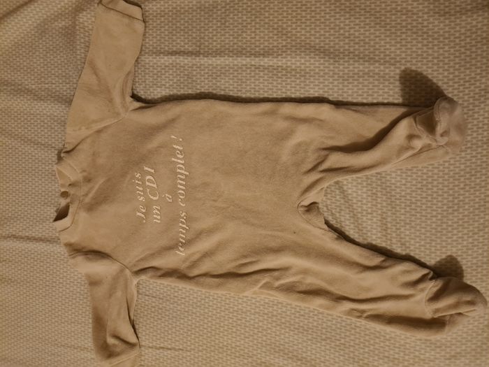 Lot 3 pyjamas velours 6 mois - photo numéro 8