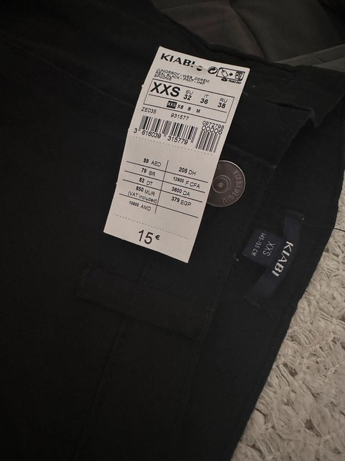 Pantalon noir neuf - photo numéro 3