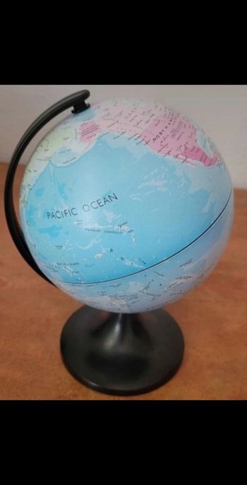 Petit globe terrestre 🌎