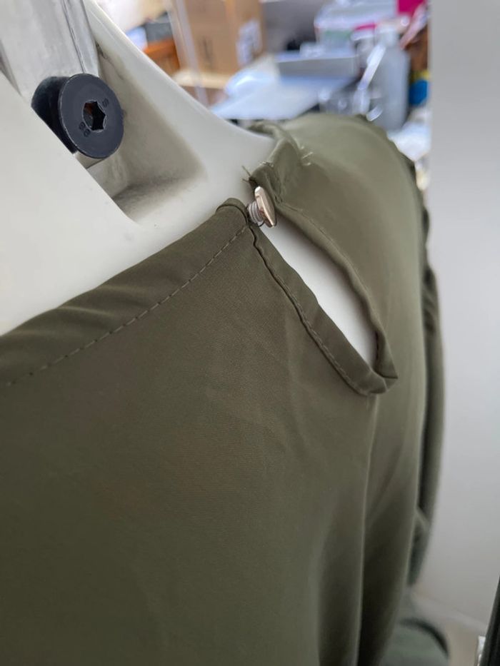 Longue robe kaki - photo numéro 11