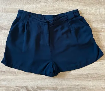 Short bleu marine