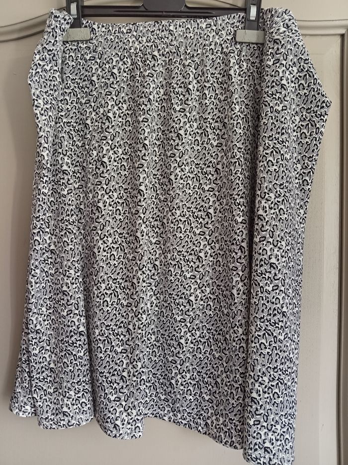 Jupe taille L ou 40