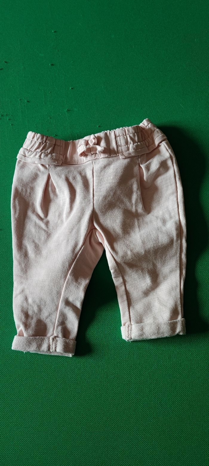 Lot 4 pantalons 3 mois - photo numéro 5