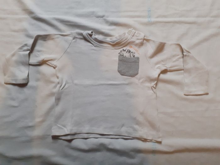 Sweet blanc poche grise motif lion