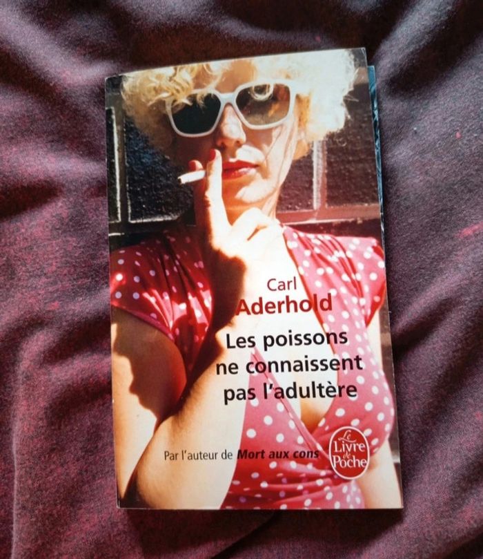 Livre les poissons ne connaissent pas l'adultère