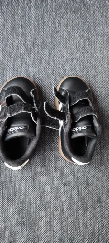 Chaussures Adidas garçon