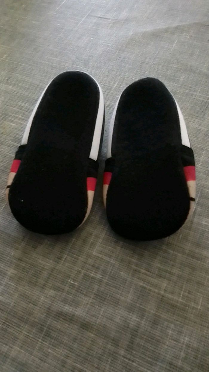 Petits chaussons pirate - photo numéro 2