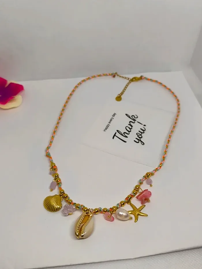 Collier doré et rose avec charms marins et fleur - photo numéro 6