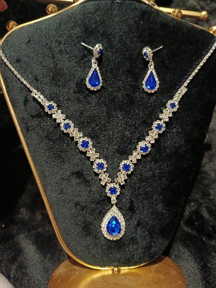 Parure couleur Argent avec diamants