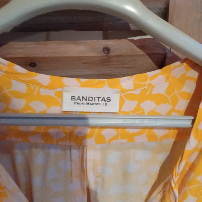 Joli haut jaune et blanc femme TU , Banditas - photo numéro 2