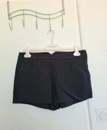 Short noir taille 40 marque Naf Naf