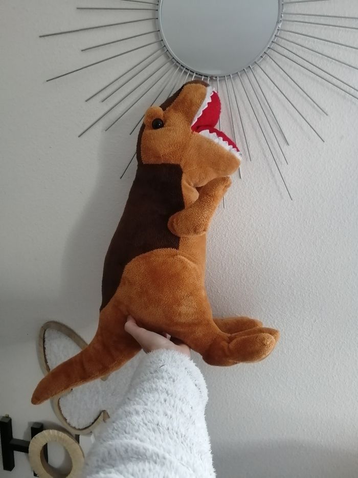 Grande peluche dinosaure
