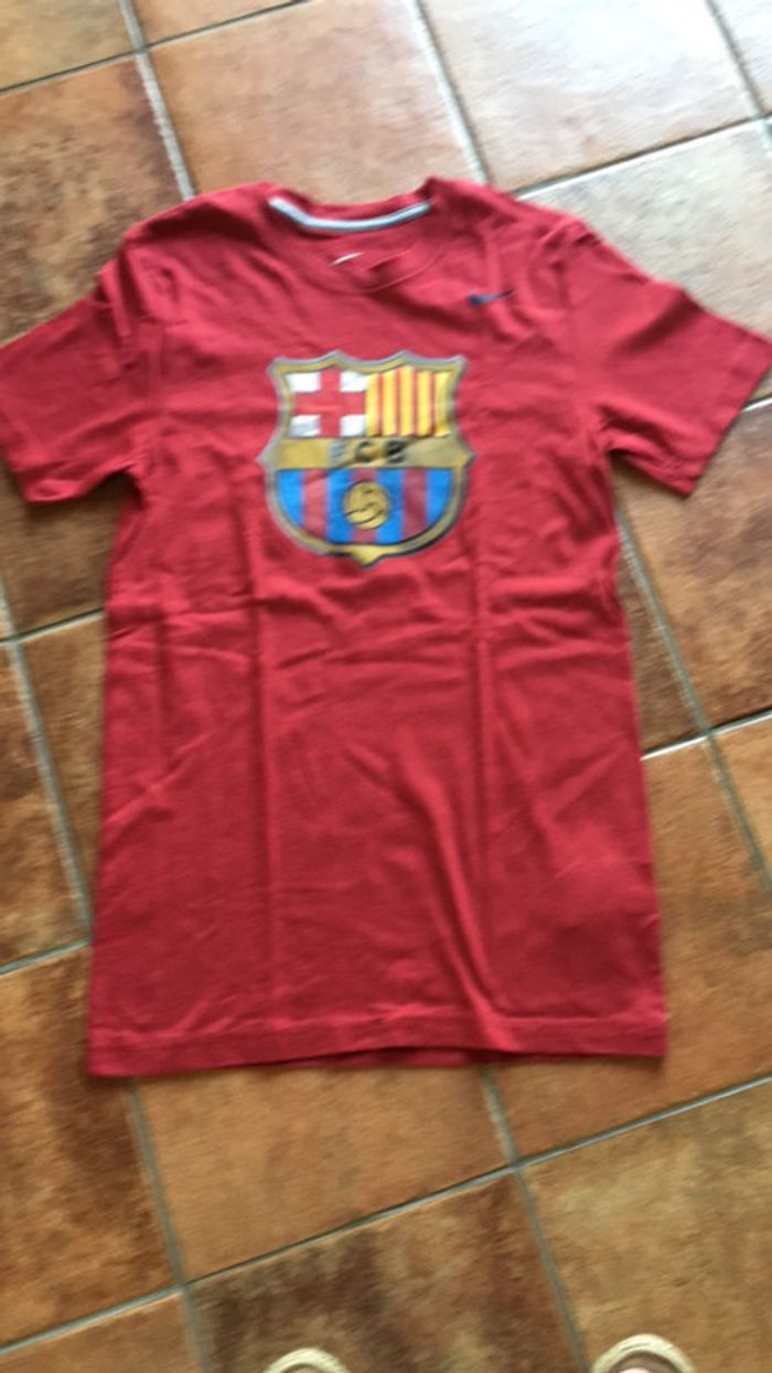 Nike t shirt FCB - photo numéro 2