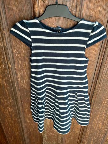 Très jolie robe Petit bateau 3 ans 