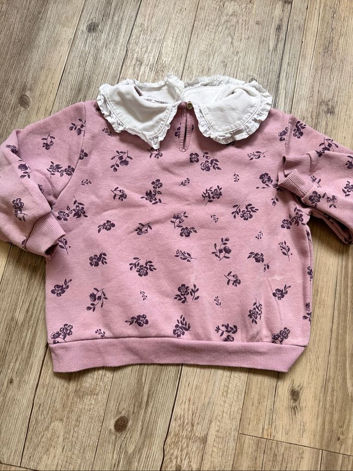 Pull col à volant à fleurs h&m 2/4 ans - photo numéro 2