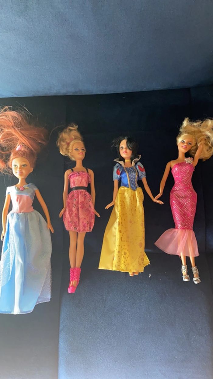 Lot de 4 Barbie’s