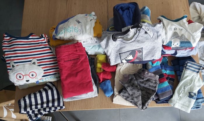Lot de vêtements 12 mois garçon