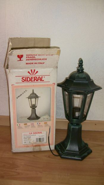 lampe exterieure noire