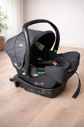 Siège auto cosy i-Snug 2 avec i-Base 2 JOIE