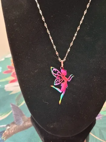 Magnifique collier femme neuf Fée clochette