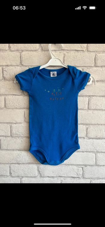 Body petit bateau taille 9 mois