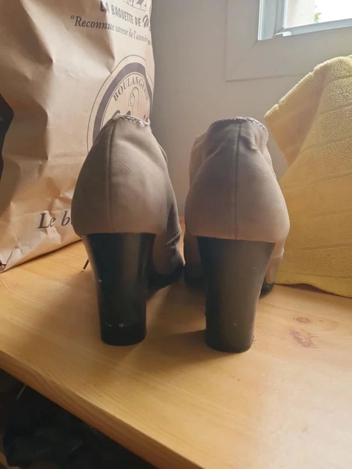 Bottines daim - Pointure 40 - photo numéro 3