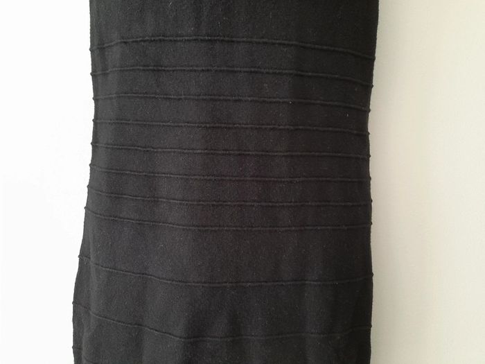Robe moulante sans manches - photo numéro 3