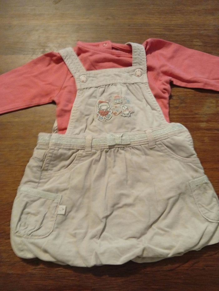 Ensemble taille 6 mois