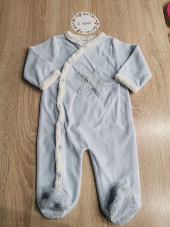 Pyjama mixte en velour bébé bleu ciel 6 mois Kaloo tbe