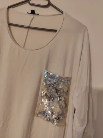 Tee shirt sequins 42 44