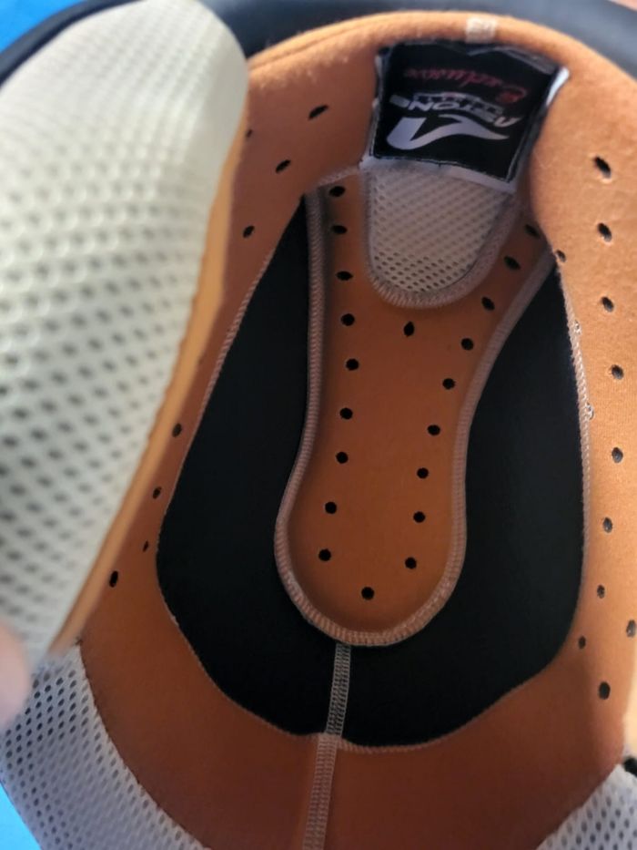 Casque moto comme neuf taille M - photo numéro 6