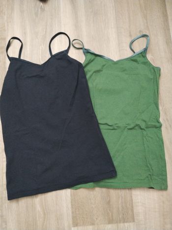 Lot de deux débardeurs