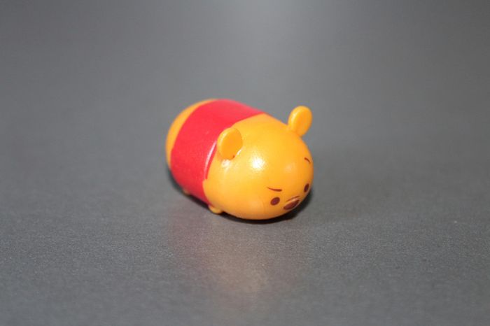 Figurine Tsum Tsum Winnie l'ourson GOLD - Disney