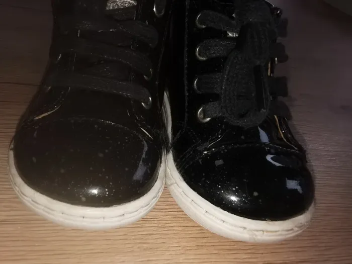 Chaussures shoo pom fille pointure 20 - photo numéro 3