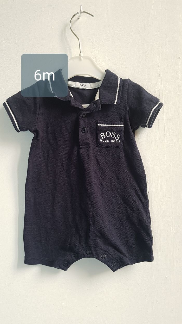 Combishort marine Hugo Boss 6 mois
