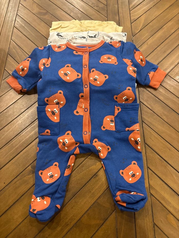 Lot 5 pyjamas 3 mois - photo numéro 2