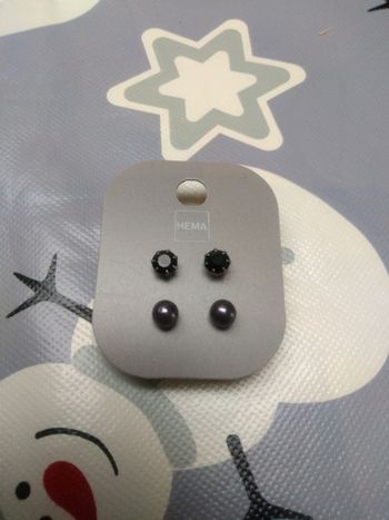 2 Paires de boucles d'oreilles