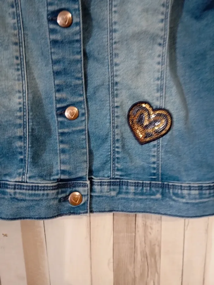 Veste en jean taille 10 Ans - photo numéro 3