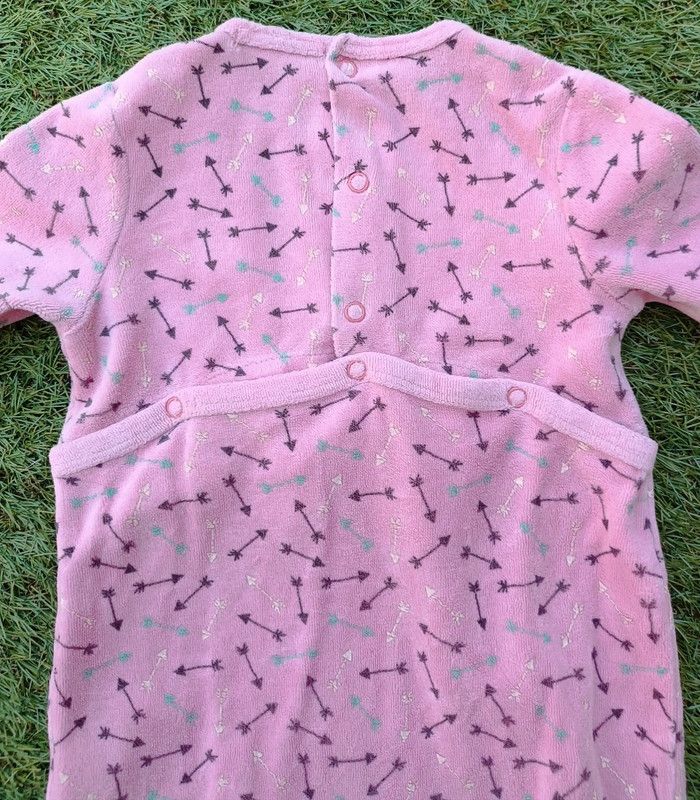 Beau petit pyjama - photo numéro 4