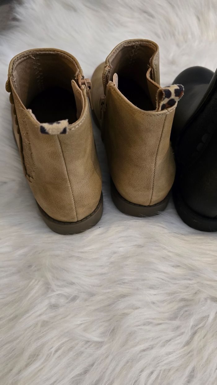 Neuves (non portées) 😍🤩⚘️🩷 superbes lot de deux paires de bottines fille pointure 33 😍🤩⚘️🩷 - photo numéro 4