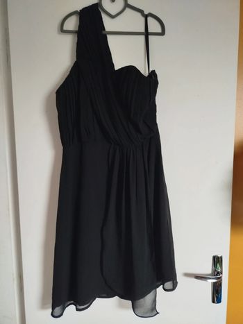 Robe noire