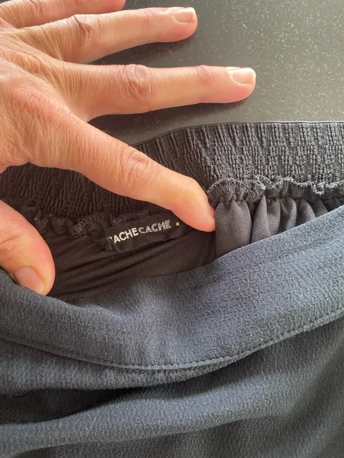 Jupe noire Taille 42 - photo numéro 5
