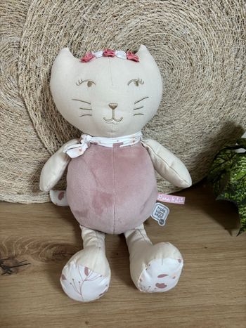 Doudou chat musical rose et Lili trois kilos sept