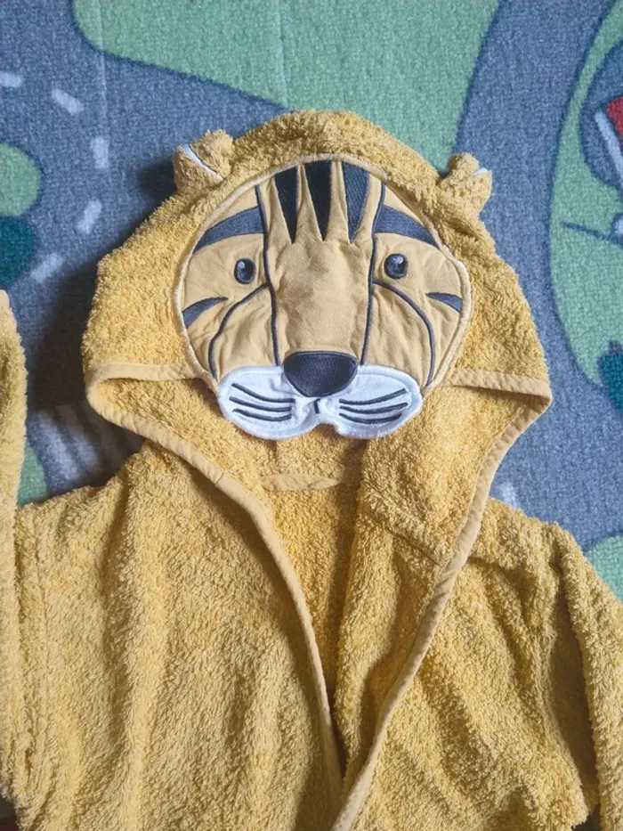 Peignoir / sortie de bain tigre Vertbaudet taille 4 ans/104cm - photo numéro 3