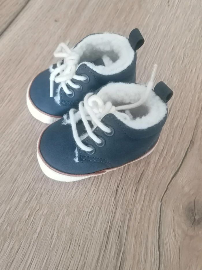 Tennis moumoute 0 3 mois